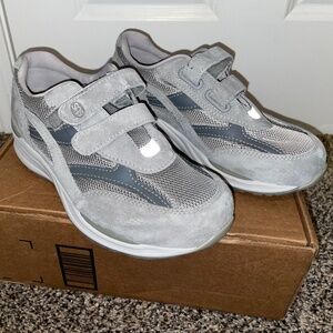 SAS  San Antonio Shoemakers JV Mesh - EZ Strap Sneaker Mens Size 6.5 W